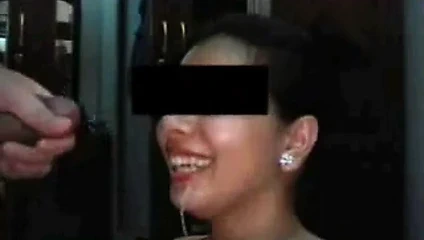 karısı seviyor bir yüz