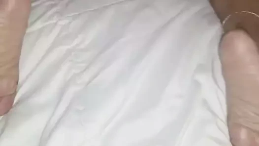 Kıpırdamasını izle