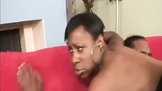 Diva devine azgın bir siyah sokak kedisi feat. diva devine - sapık orta yaşlı seksi kadınlar