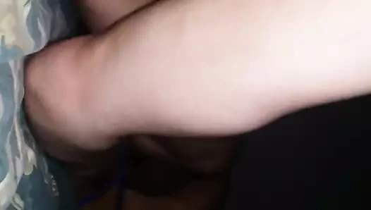 Evli kadın domaltarak sikiliyor