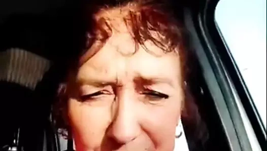 nine gypsyesmeralda gösteren kapalı bölüm 1