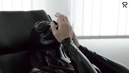 Lastik kliniğinde solo gasmask oyunları bölüm bir