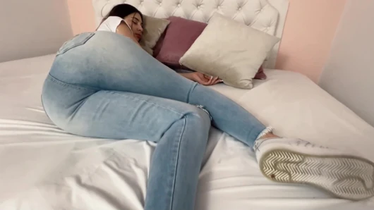 Wet Jean Rest