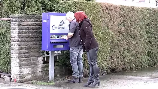 Deutschland ev kadınları Almanya'da sikişiyor - bölüm 03