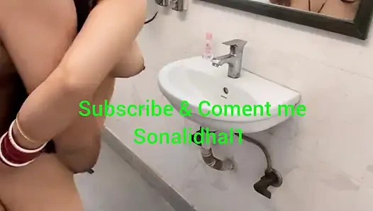 Üvey anne ve üvey oğlu domaltarak eğleniyor