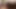 Maskeli orta yaşlı seksi kadın kanepede büyük yarağı emiyor ve sikiyor