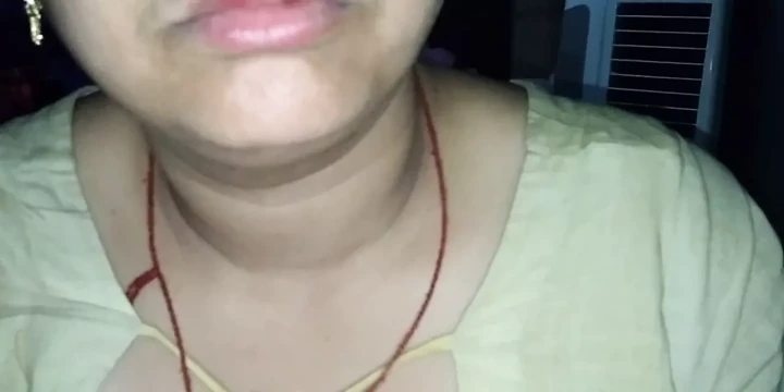 Moti sarı chuchi kadınlar