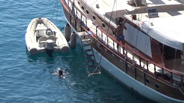 Kelly brook bodrum tatilinde