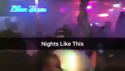 Striptiz kulübü (mavi alev salonu - atlanta)