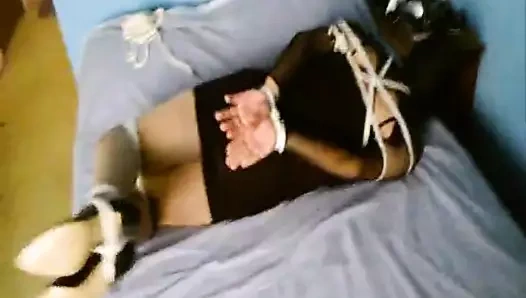 Karina athada içinde esaret 2