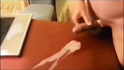 Amature masterbation cumshot comp
