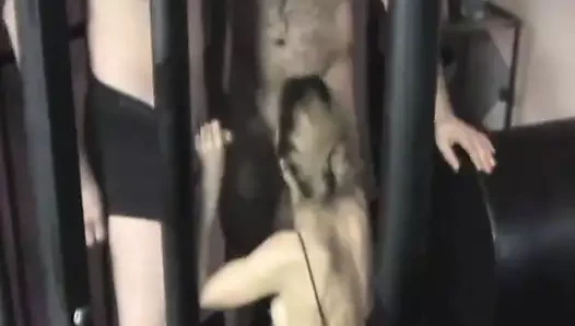 Busty amatör adım anne ev üçlü ile boşalmak üzerinde memeler