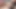 Trans orta yaşlı seksi kadın yatakta kendisiyle oynuyor ve boşalıyor
