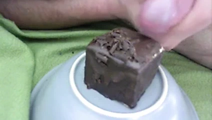 Yemeğe cum, kremalı tatlı