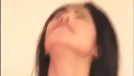 Kıllı amcıkta kıllı yarak... Asya ağzına boşalma