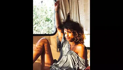 Uzun fotoğraf bralette 3