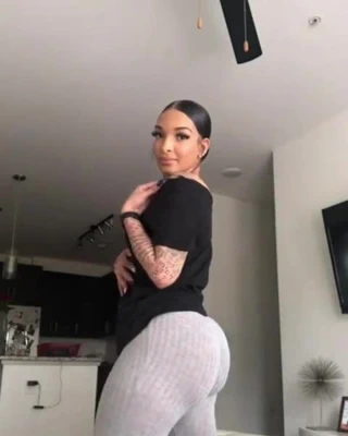 orada çorap değil pt.4