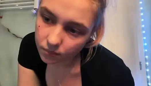 Jucielussie fingering tight anal and pink pussy