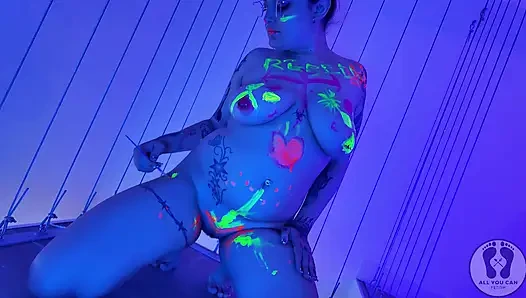 4k striptiz twerk avatar ışık efekti rgb vücut boyama