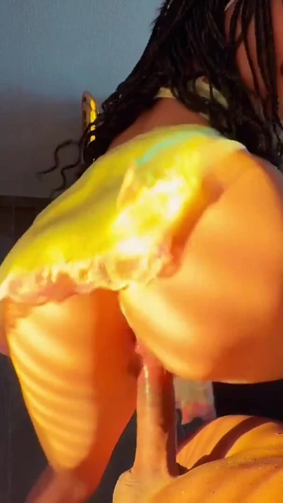 A deep blowjob from my stepbrother ended up filling my tight pussy. | Clip 1