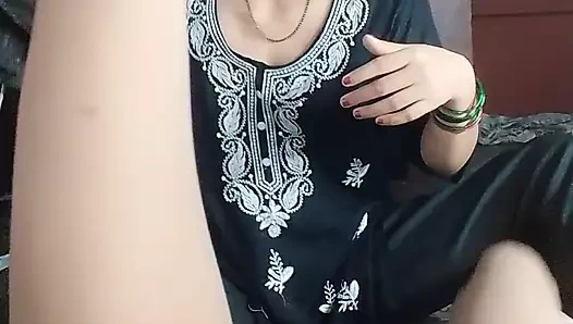 Devar or bhabhi ki chudayi bhabhi ne devar ko choda