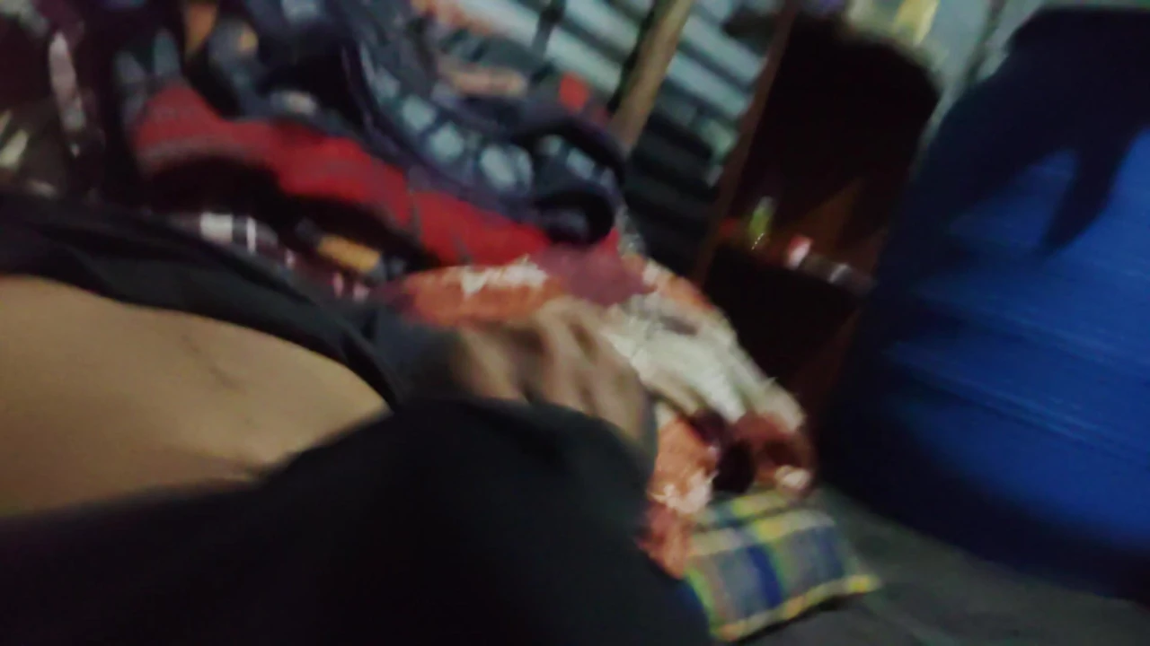 Hintli elle muamele videosu
