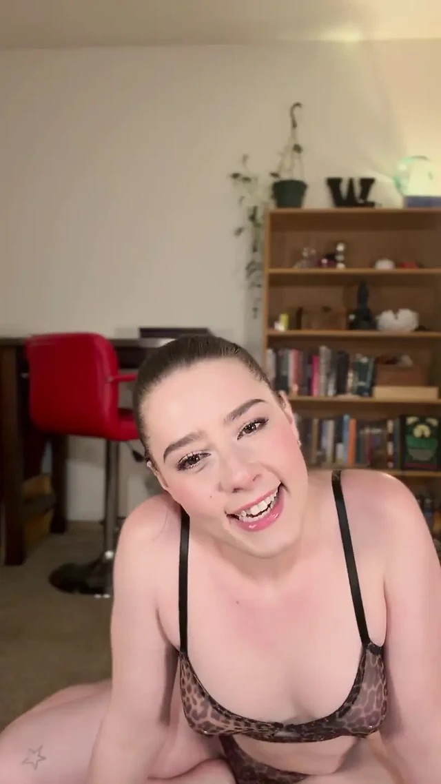 Jill Pill Ile Oyuncak Denemeleri