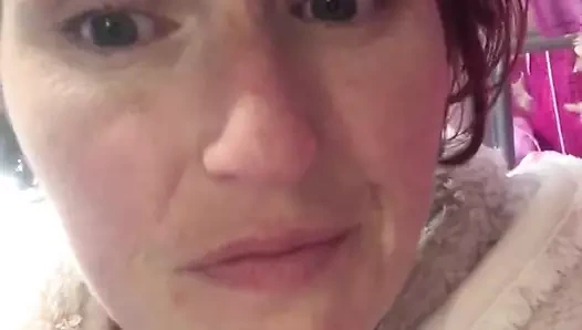 Bozunma seni ıslak bıraktığında ve ciddi şekilde yoğun kokuyorsa! Büyük bir sidikle bitirdim