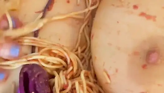 HOT PASTA SPAGETTI BOLOGNESE IN MY VIRGIN TEEN 18-YEARS-OLD PINK PUSSY-STEPSISTER'S VIBE-BEST SAUDI AMATEUR-ARABIAN SNOWWHITE-LOS ANGELES-WA