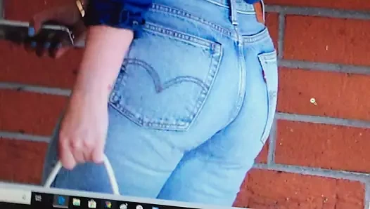 Hilary duff boşalma anısına