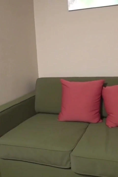 Sürtük Asyalılar 1025. Bir otel odasında ateşli seks