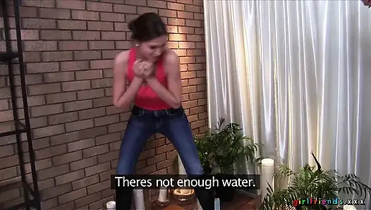 Kız arkadaşlar xxx - jakuzide meme uçları sert sikilmeyi bekliyor