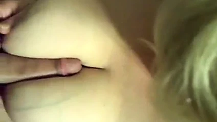 Kocamın firma üyesine sarılmış yastıklarım