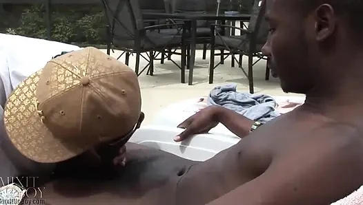 Le Trey ve Manny Brock, Breion ile sikişiyor