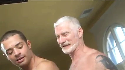 Babalar erkeklere karşı: babalar zirvede