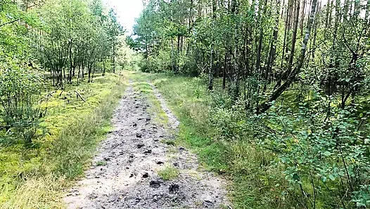 Herkesin içinde sadece bir meme cezalandırılıyor