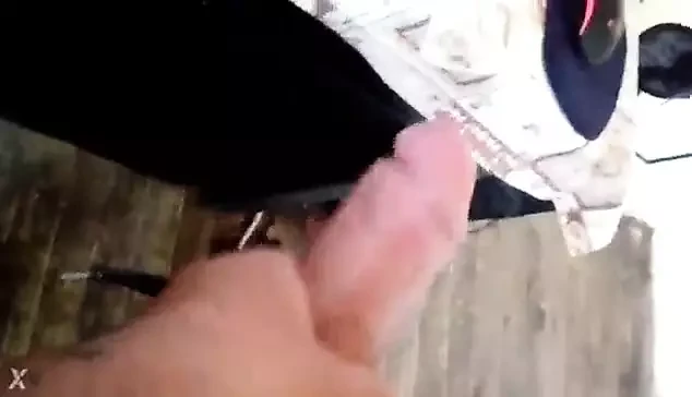 odamda mastürbasyon yapıyorum