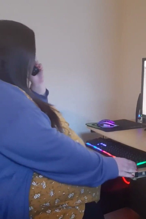 Ssbbw sekreter işte patronu tarafından aşağılanıyor - fantezi