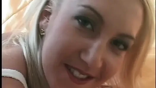 Büyük Sert Yaraklı Adamla Seks Yapmak Tatmin Oluyorlar