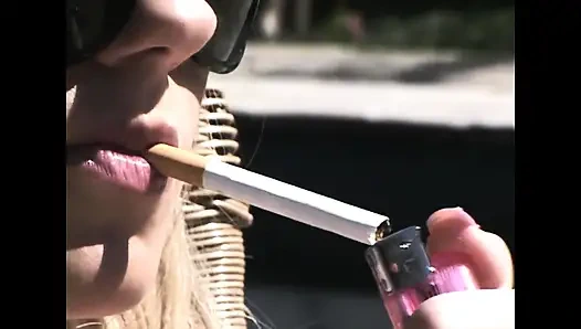 Bree Olson porno divası için binmek için bir yarak