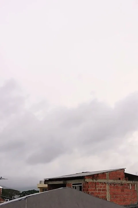 Yağmurlu bir günde onu sikiyorum