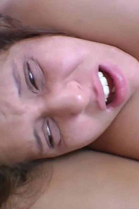 Judo dövüşen kızlar - gel benimle dövüş kaltak!