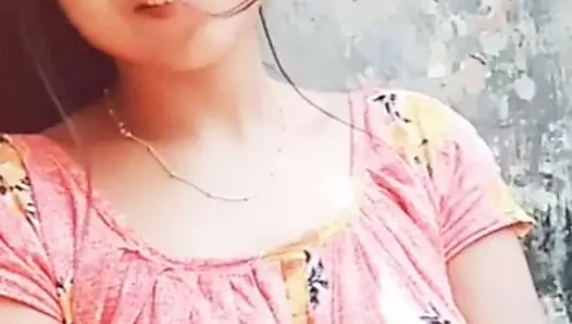 Büyük titts olmadan sutyen 6