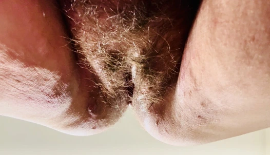 Yakın çekim - kıllı amcık derinden sikiliyor ve sırılsıklam