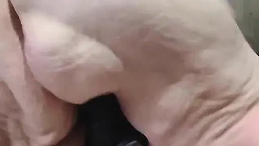 Amcığıma boşalrken çok iyi hissettiriyor