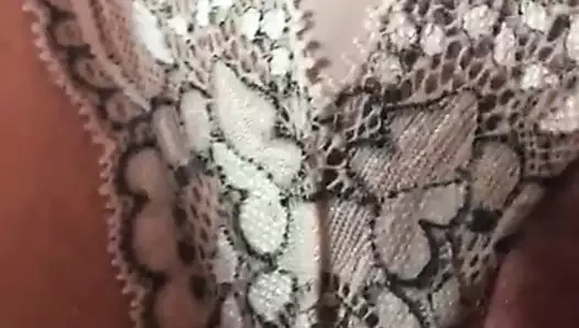 İri güzel kadın sürtük evcil hayvan araba oyun günü 2...3-4 parmak