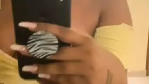 Hintli kız soyunma 1