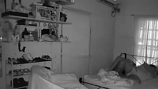 Amatör çift harika seks yapıyor