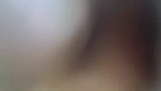 Sürünerek ve kaydıran web kamerası kalça ile vajina arasında