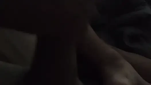 Hızlı bir elle muameleden uyandım